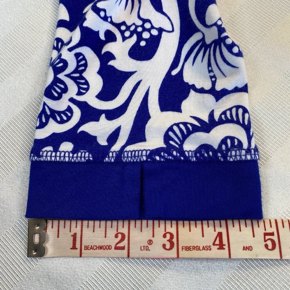 T By TALBOTS Blue Floral UPF 50+ Sun Protection Stretch Knit Top Large PETITE - Picture 10 of 14